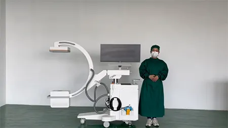Arco en C con Detector de Panel Plano